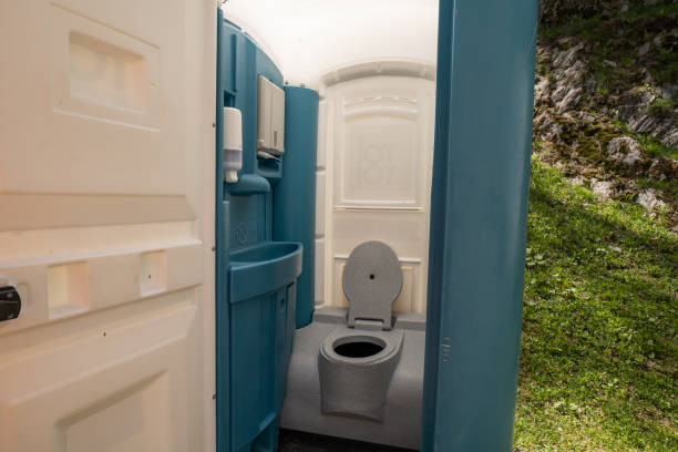 Types of Portable Toilets We Offer in Lyndhurst, VA
